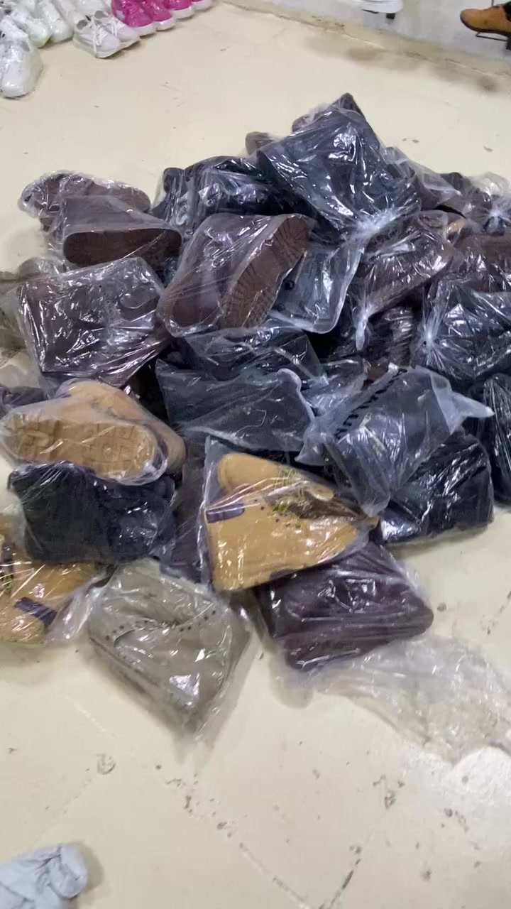 وصول بوت رجالي يرهم عسكري ومدني قياسات من ال 39 لل48   والسعر بس ب 6 الف نورونة


**إذا كنت صاحب هذا الإعلان وتريد حذفه لأي سبب، رجاءا أرسل رسالة إلى الدعم الفني**