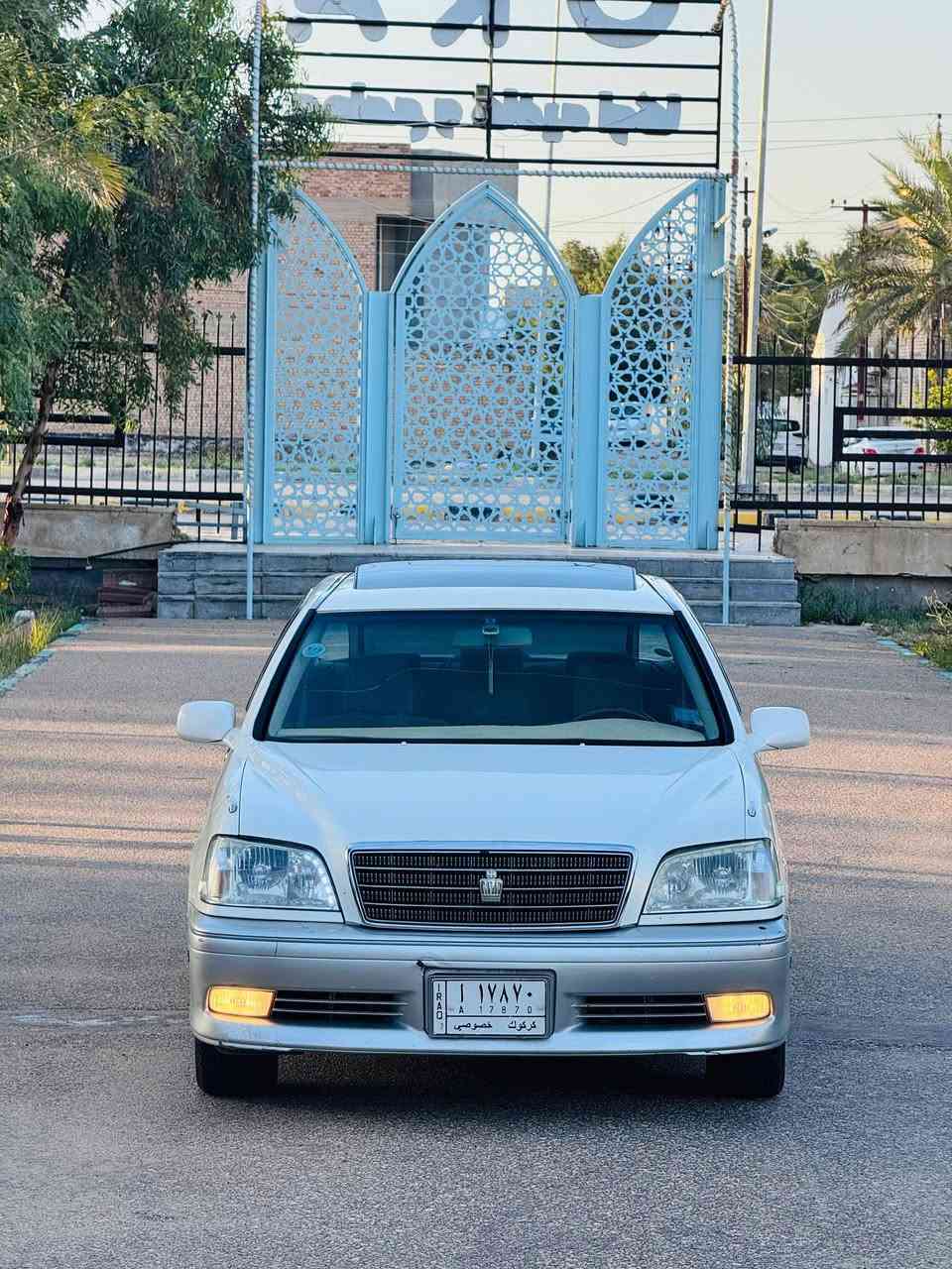 سلام عليكم 
 السعر (73) بيها مجال قليل
#ملكه للبيع فقط بدون مراوس بيع فقط
السياره وكاله فقط مامدفوع كمرك مامفحوصه بسم شخص واحد مو تاجر
 موديل 2002✅
كصه قماره فقط✅
كفاله من ضربه✅
دكمتين مكينه ديفور الجبير✅
فتحه سلايت✅
دبل شاشه ليزري✅
ستيرن كهربائي✅
كشنات كهرباء✅
تحكم ستيرن +مثبت سرعه كله شغال✅
تحوير نجف فوك وجوه✅
تبريد ثلج تدفئه شغاله تحكمات التبريد كله شغال✅
عليها غرامه /150/ ينزلن من سعرها✅
مكان السياره نجف كوفه✅✅
*********** واتساب
‏‪***********‬‏ اتصال
