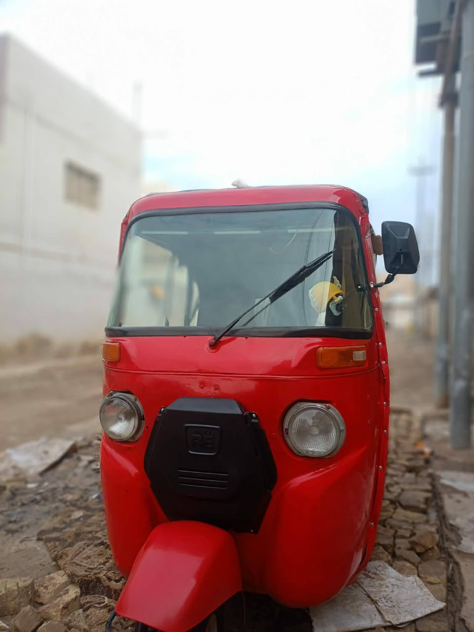 سلام عليكم تتكتك موديل 18اروراق سعر 4 مليون ***********بكاني كاطون رازي
