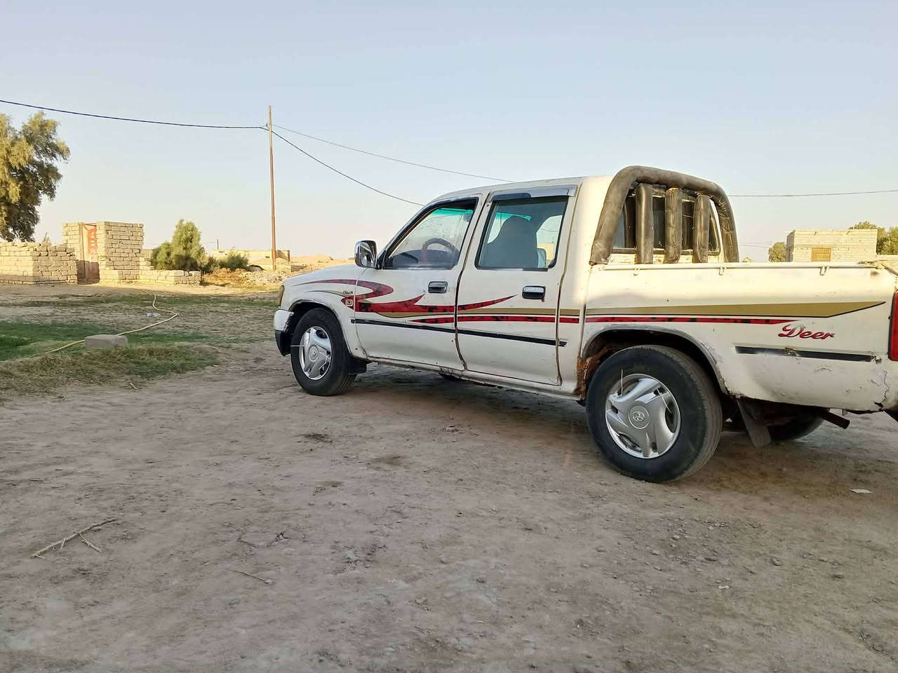 سلام عليكم سياره البيع دير موديل 2006 سياره جاهزه شاصي و كير ومحرك مكفولات والكشر  شوف العين رقم ***********  رقم سياره واسط المكان سماوه سعر 23 وبيه مجال ✅
