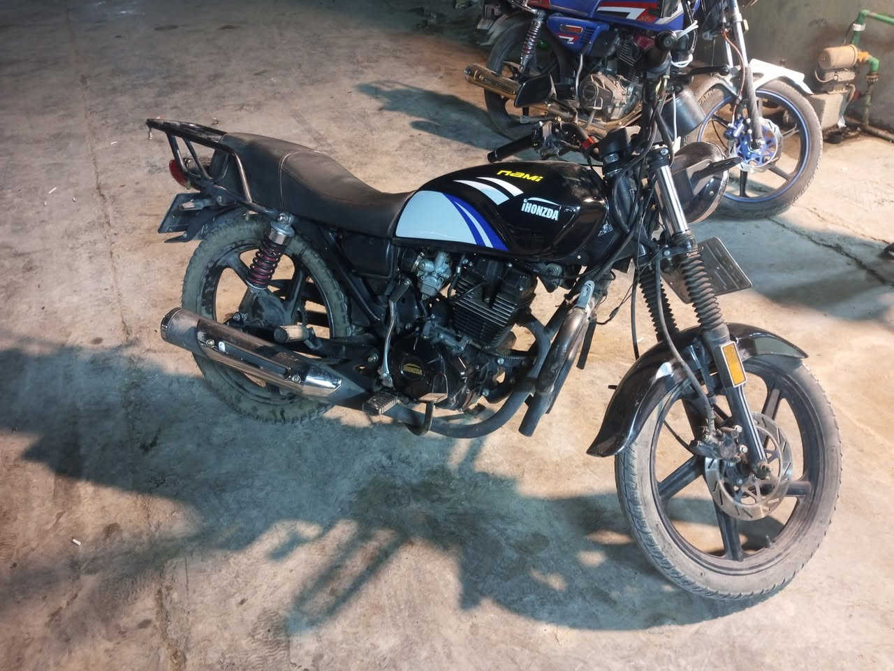 سلام عليكم دراجة نامه برو 2021مكينه ما مفتوحه دراجه خير من الله رقم وسنويه ***********
