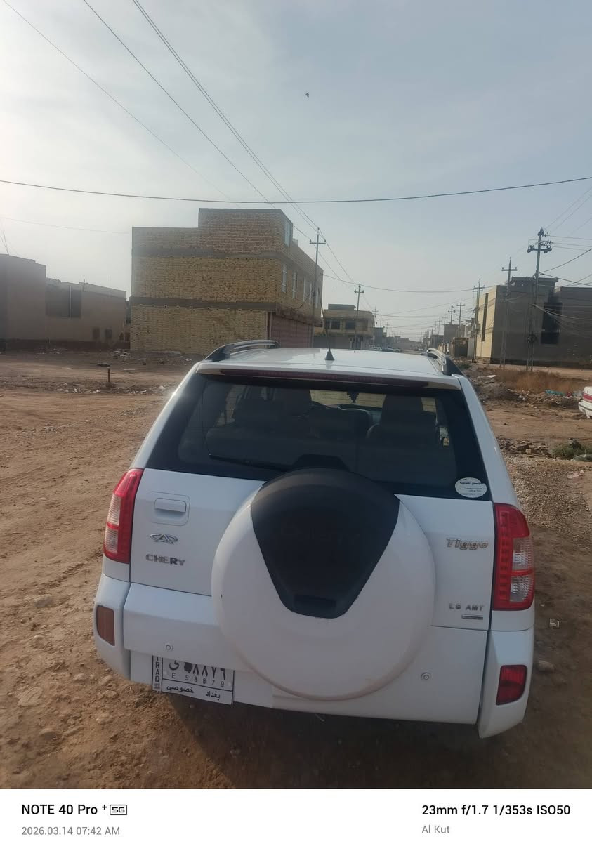 ‏السلام عليكم
‏للبيع شيري تيكو موديل 2013 حرة
‏* رقم بغداد باسمي 
‏* كير كهربائي
‏* المكينة بيها ضعف (رنگات) 
‏*تبريد تدفئة شغالات
‏* الكهربائيات  شغالة 
‏السيارة بيها جاملغ جهة السايق نصفه  مصبوغ مثل ما موضح بالصور الباقي كله مكفول 
‏مكان السيارة / واسط / كوت / الخاجية 
‏رقم الهاتف للاستفسار / ***********
‏معروضة / 55 $$ وبيها مجال
