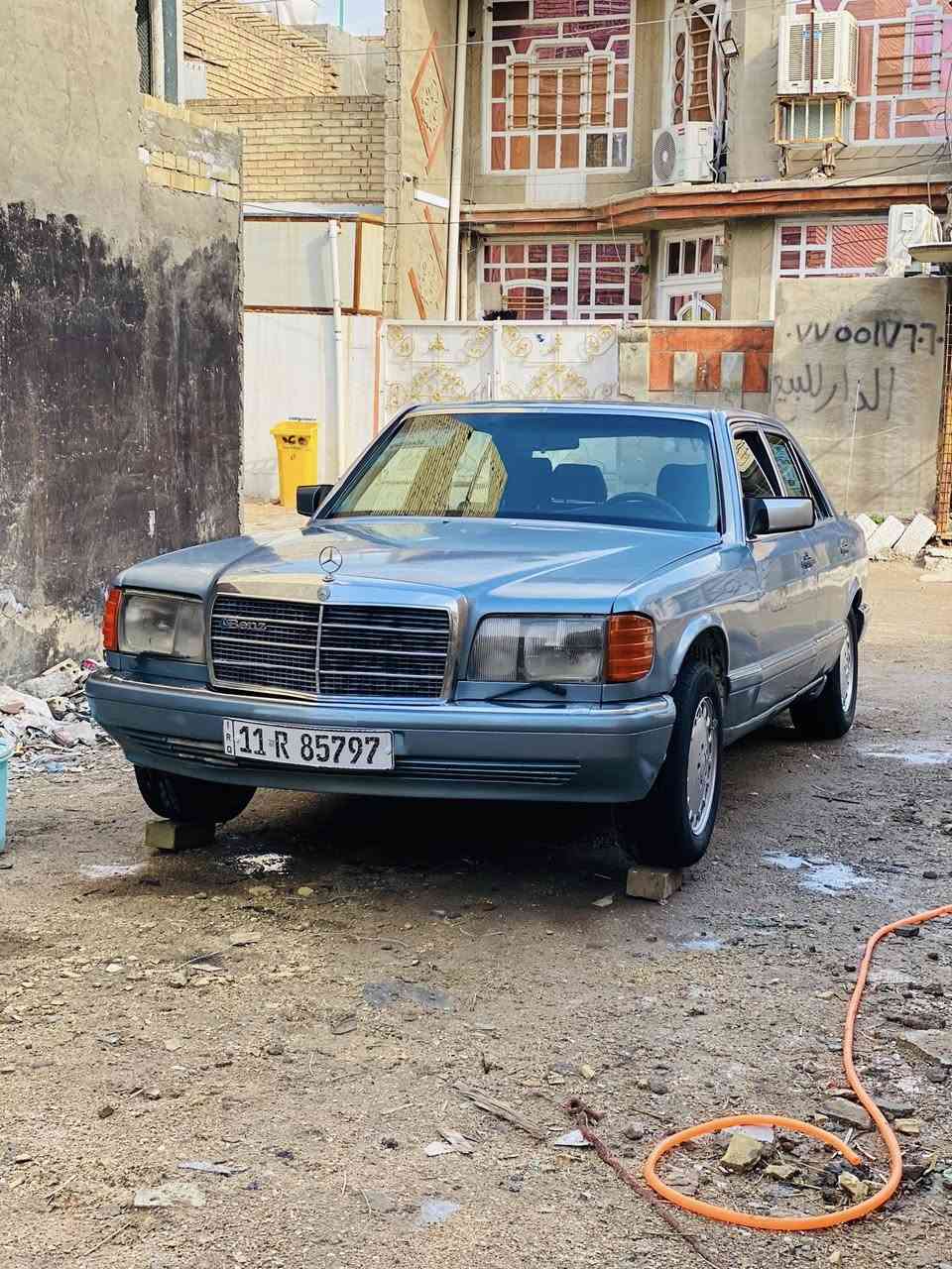 السلام عليكم مارسدس جامبو ١٩٨٨  300 S
رقم بغداد أنكليزي هزه جديده 

صدر امامي خلفي سياره 

كير ومكينه بطه 3000 فيشتين  

السياره مصبوغه عام جماليه 

قواعد بلاد 

السعر ٦٠ وبيها مجال شي قليل 

 ***********
