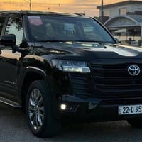 لاندكروزر GXR • ٢٠٢٤ • ٣٣٠٠٠ كم