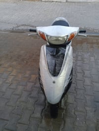 للبيع دراجه بريز   نضيفه محرك  كهربائيات شغاله كفرات نضيفه السعر 600 و...