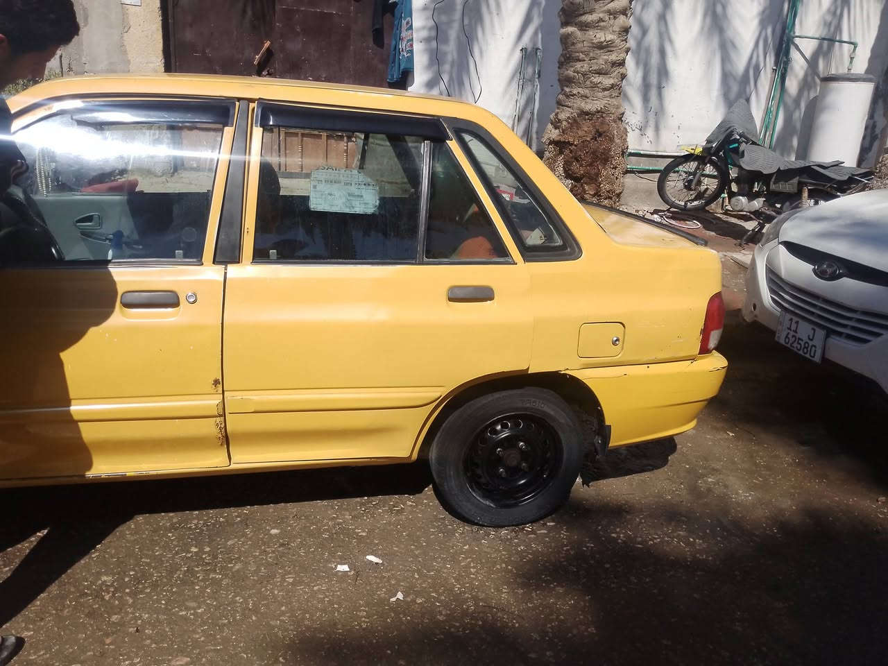 السلام عليكم سايبه للبيع منغولي السياره خير من الله مكينه مكفوله كير مكفول مصفره هيه وغرامه سنويه ماصقطه راعيها يريد مداور مكان كربلاء سياره ثرايك للبصره يشهد الله بيها حظ مديل 12 رقم بغداد السعر 27 وبيها مجال قليل راعيها يريد مداور يعني من تجي كعدك ويه راعيها جماعت العشرين ذا تعلق فشر عليك معه حتراماتي لناس المحترمه***********
