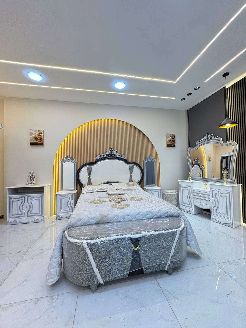 بسم اللە
🎁🎁🎁🎁🎁
متوفر الان موديل جديد ..
السعر ملیون دينار فقط  
سعر الشازلون الخزان 75 الف 
سعر الشازلون المقعد 50 الف 
الطابوریه 25الف
غرفه نوم داخل معاكس خشب 3 ملم
خارج تحفير sns انديف 5 ملم
الصبغ حراري درجة اولى
6باب  متكونه 
زاويه تصميم كنتوري بارتفاع الكنتور
السرير بلاويد اسود 6ارجل
قياس الكنتور ارتفاع 2.40 وعرض 3.20
يوجد توصيل الى جميع المحافضات وباسعار مناسبه
للحجز مراسلتی
العنوان//بغـــــــــداد


**إذا كنت صاحب هذا الإعلان وتريد حذفه لأي سبب، رجاءا أرسل رسالة إلى الدعم الفني**