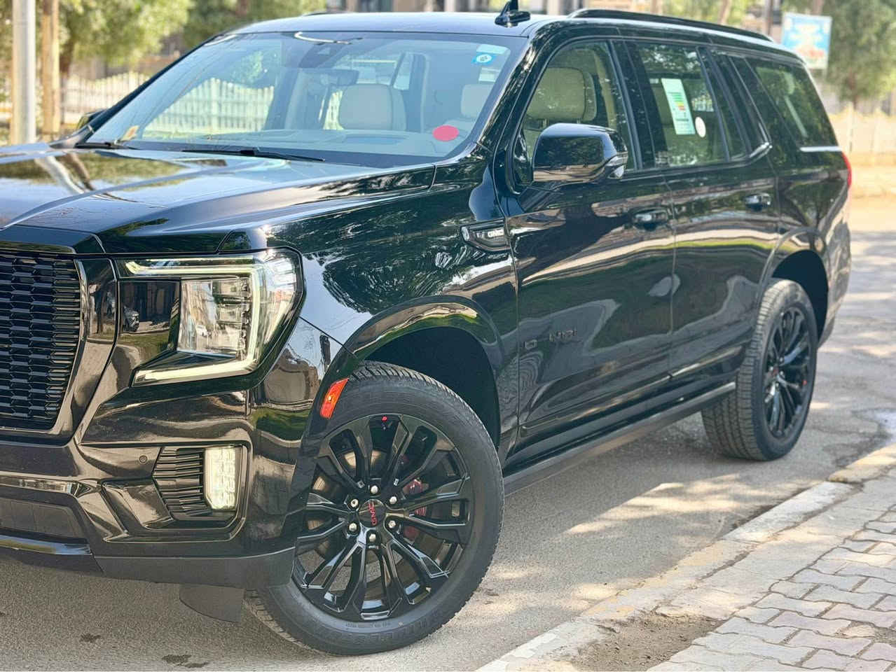 للبيع او مراوس 

جمسي دينالي 2022 DENALI 

رقم بغداد

خليجي وكالة المنصور  

مكفوله 

مواصفات الدينالي غنية عن التعريف 

•بنورما 

•جكات للتحكم بصعود ونزول المركبة  

•داخل ابيض ملكي Vip

•داتو شو عرض ع الجامة الامامية 

•٣ شاشات 

•5 كامرات 360 درجه

•حساس امامي

•حساس خلفي

•رادارات اماميه

•رادارات جانبيه

•نقطه عمياء

•شاشه عداد دجتل

•مقاعد كهربائية

•مقاعد تدفئه تبريد 

•جنطه كهرباء

•صندوق ذكي

•تشغيل عن بعد

•هزاز كشن سائق للتنبيه

وباقي المواصفات المعروفة بل DENALI

مكاني بغداد 

السعر 440

*********** بغداد, العراق
