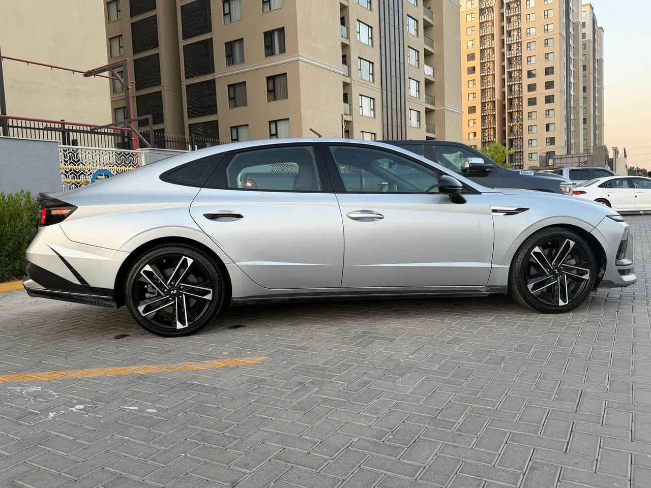 2024 HYUNDAI SONATA N LINE

سوناتا ان لاين 2024

فئة N-line 🚀 

السعر. 178

وبيها مجال بسيط

موديل : 2024 🩶

المحرك : 2500 توربو 🚀

الحاله: 3 قطع بدون دواخل 

رقم بغداد 

العداد ًً:17 الف ميل

الموصفات N Line 💣🔥

1/1

كشن خزن

كشن حضن

بصمة ابواب لمس. +تشغيل عن بعد

‏‎بانوراما

‏‎كشنات كهرباء   

‎تدفئة بالستيرن

‏‎لايتات 2 عدسات زنون عالي ناصي

‎رادرات جوانب  +خلفي و امامي + توقف تلقائي

‏‎انارة داخلية متغيرة 10الالوان

‏‎حساسات امامي + خلفي 

‏‎سستم صوت BOSE الصوت 12سماعه ودمام 

‏‎هاندبريك بصمة + اوتو هولد للتوقف في الازدحام

‏‎شاحنة وايرليس

‏‎منافذ USB امامي خلفي

‏‎تبريد قطعتين + تبريد شاشه متصلة 

‏‎صندوق الكتروني يفتح عند الاقتراب

 دبل اكزوز محرك2500 تيربو✈️

‎ بكلايتات امامي خلفي لد  

‏‎شفتات بل ستيرن 

‏‎نضام الترحيب عند الاقتراب داخل وخارج السيارة

‎ويل سبورت 19 N 

‏‎نضام تحديد المسار للسياقة بين الخطوط

‏‎مستشعرات بل باب من تفتح الباب تتوقف السياره

‏‎نضام normal +sport +sport plus +custom 

5 وضعيات صوت المكينة 

بانوراما طكتين

‏‎تبريد مركزي +تبريد لمس

مكان السيارة بغداد الرسالة الاولى

اي تفاصيل اكثر اتصال ***********
