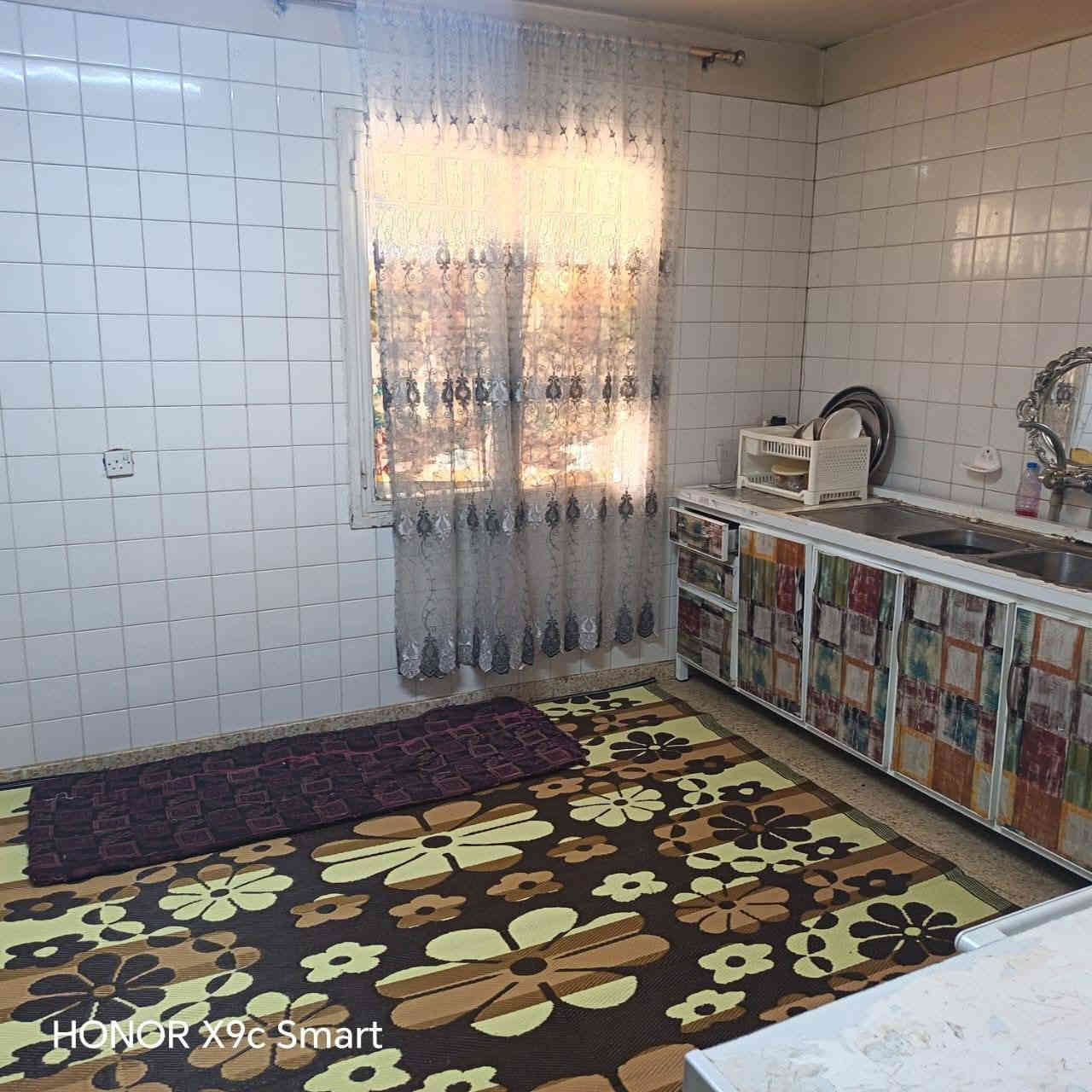 #اعلان 1915
دار 300 م للبيع #دوميز
الواجهة 13 نواب ضباط
غرفة فول B1
شارع 20 قرب مدرسة القدوة
#السعر 225
للاستفسار *********** مكتب #صقرالجبال للعقار
