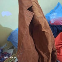 للبيع • ملابس • قبل شارع المدارس