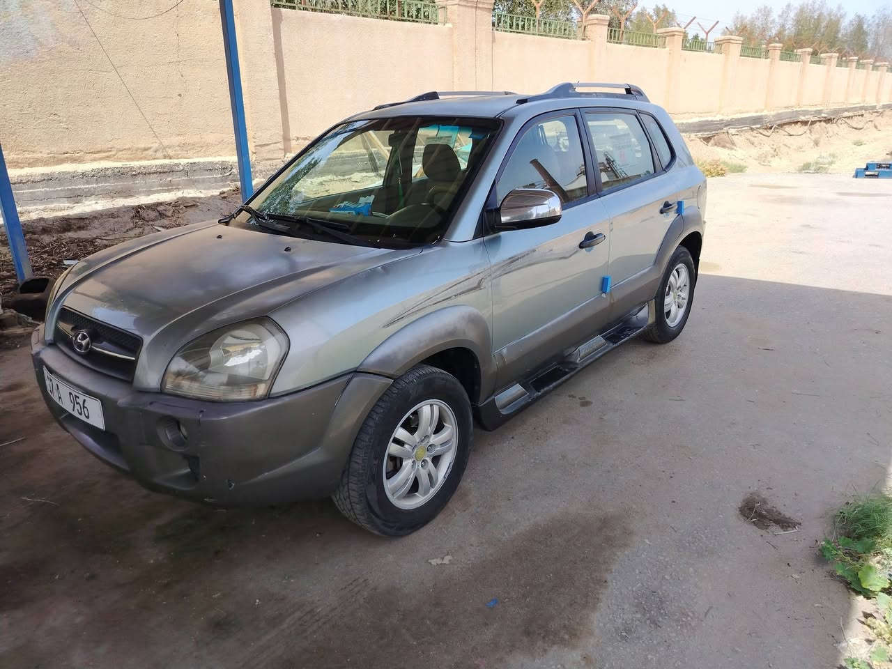توسان ٢٠٠٨ رقم مثنى مميز باسم جاري ثاني يوم تحويل سنوية ٢٠٣٠ مكفولة من الصبغ والضربة بية بارد كفالة كير ومحرك وتبريد وتدفئة سيارة جاهزة مال جناي بية جراد بالبنيد والقمارة لاستفسار الاتصال على ***********
