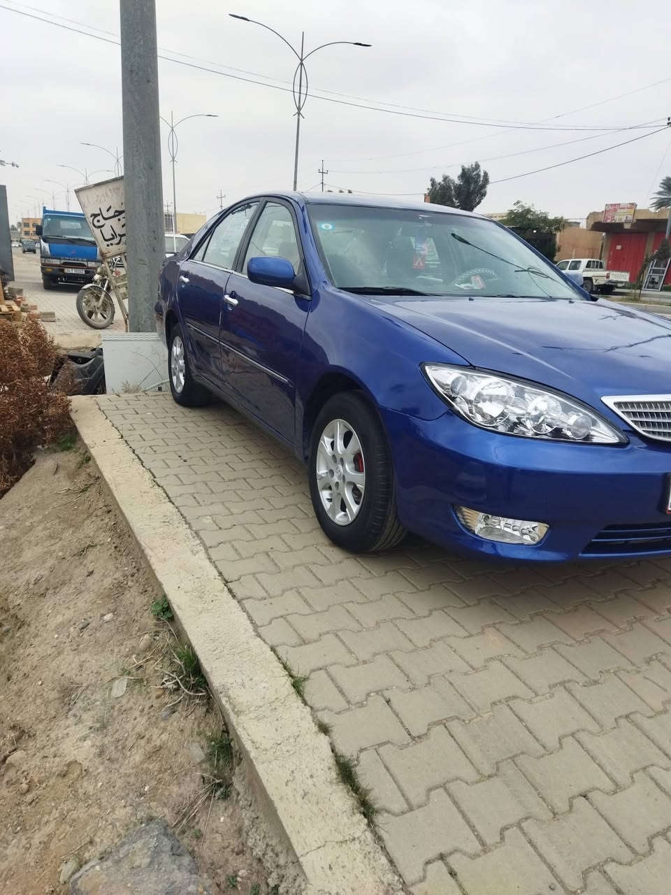 سلام عليكم
سياره كامري 2006 خليجي 
تدفئه تبريد ثلج زوج تاير امامي جديد تايرات الخلفيه نص عمر بيه ضربه من جهة يمنه من يم الماصدة بدون شاصي سياره مكفوله من الكص رقم بغداد انكليزي القماره واكع عليه غصن شجرة معدله بدون كص مصبوغه عام السعر 75 بيه مجال 
مكان سياره/صلاح الدين قضاء بلد 
رقم الهاتف/***********
