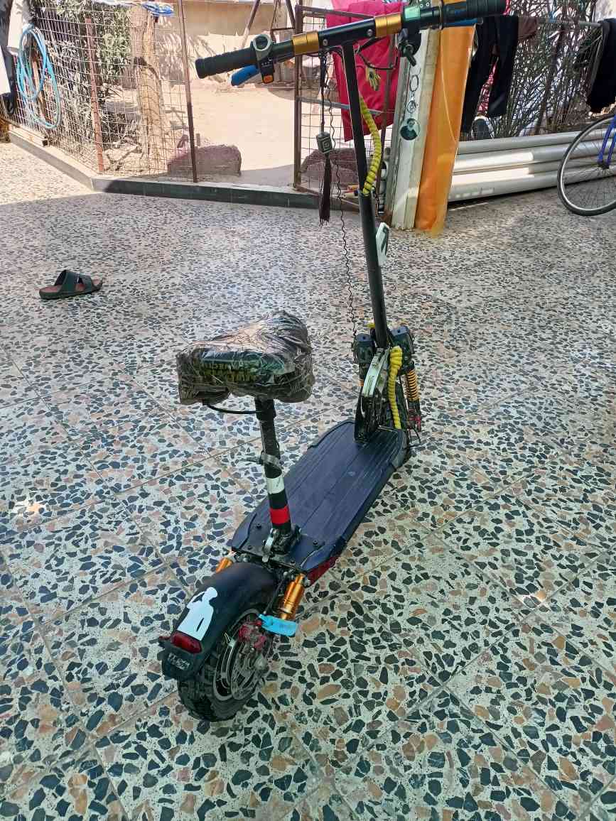 سكوتر نضيف  السعر ٢٠٠ وبي مجال بسيك عمارة, ميسان


**إذا كنت صاحب هذا الإعلان وتريد حذفه لأي سبب، رجاءا أرسل رسالة إلى الدعم الفني**