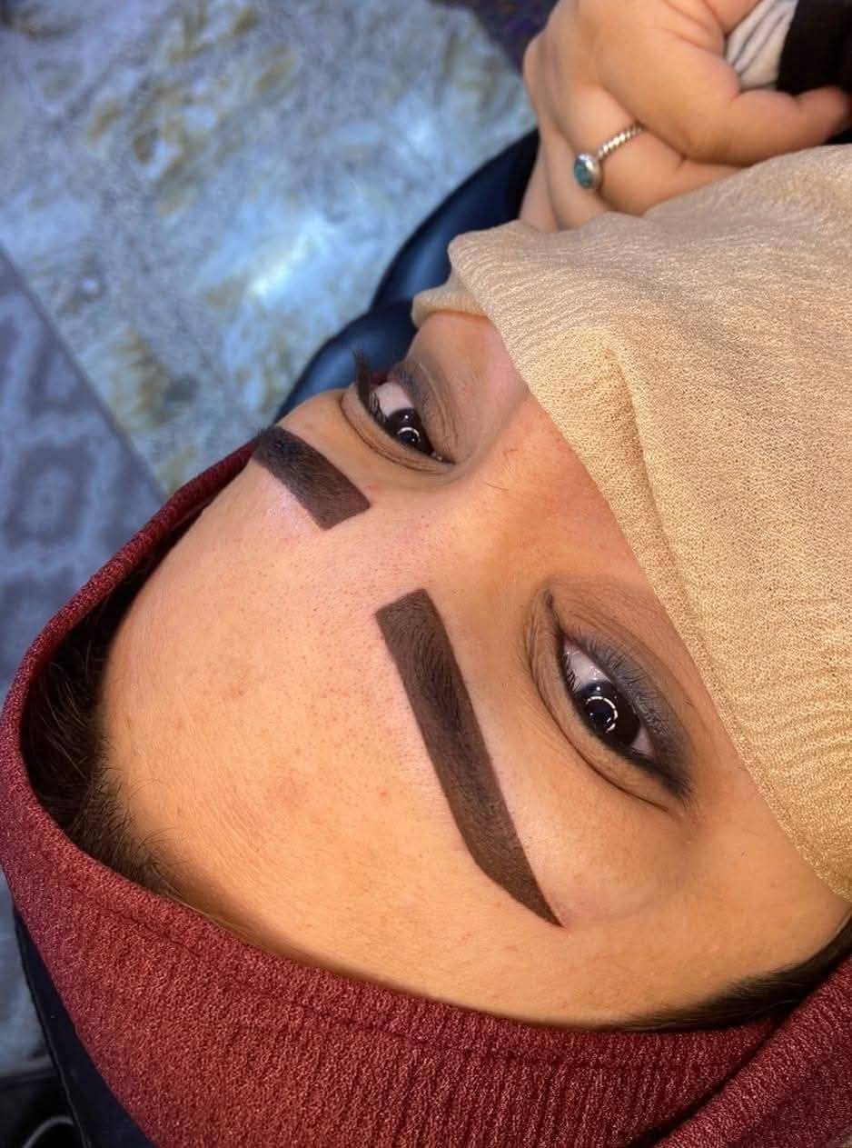 (العروضات مستمرة) جميع انواع التاتو ب 50 الف فقط شغل رووعة وإحبار اصلية وبضمان للحجز *********** وتساب
