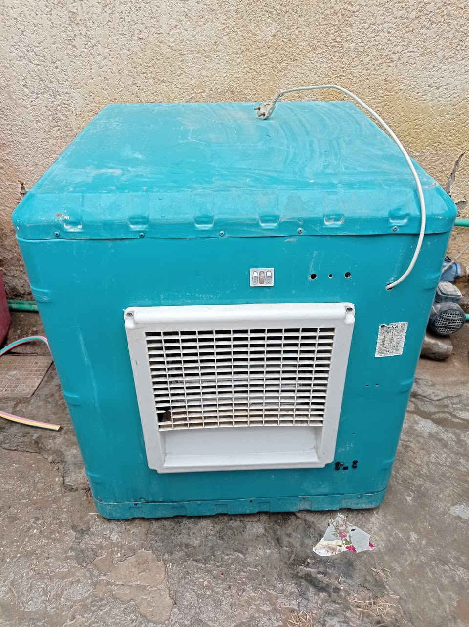 السلام عليكم مبرده بعده أخته الجديده نضيفه كلش شراي يتفضل خاص


**إذا كنت صاحب هذا الإعلان وتريد حذفه لأي سبب، رجاءا أرسل رسالة إلى الدعم الفني**