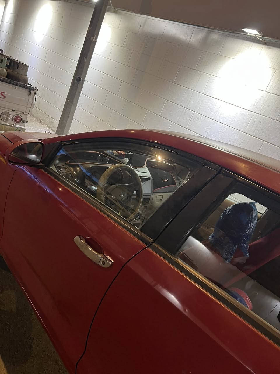 شيري فلاوين2
لون احمر السياره نضيفه
موديل 2013
تبريد شغال سياره حلوه واقتصادية مابيهه صبع كير عادي. رقم انكليزي جديد بغداد .شاشه أندرويد كامره خلفيه
سعرها 50 وبيها مجال
الرقم : ***********
عرض الكل
