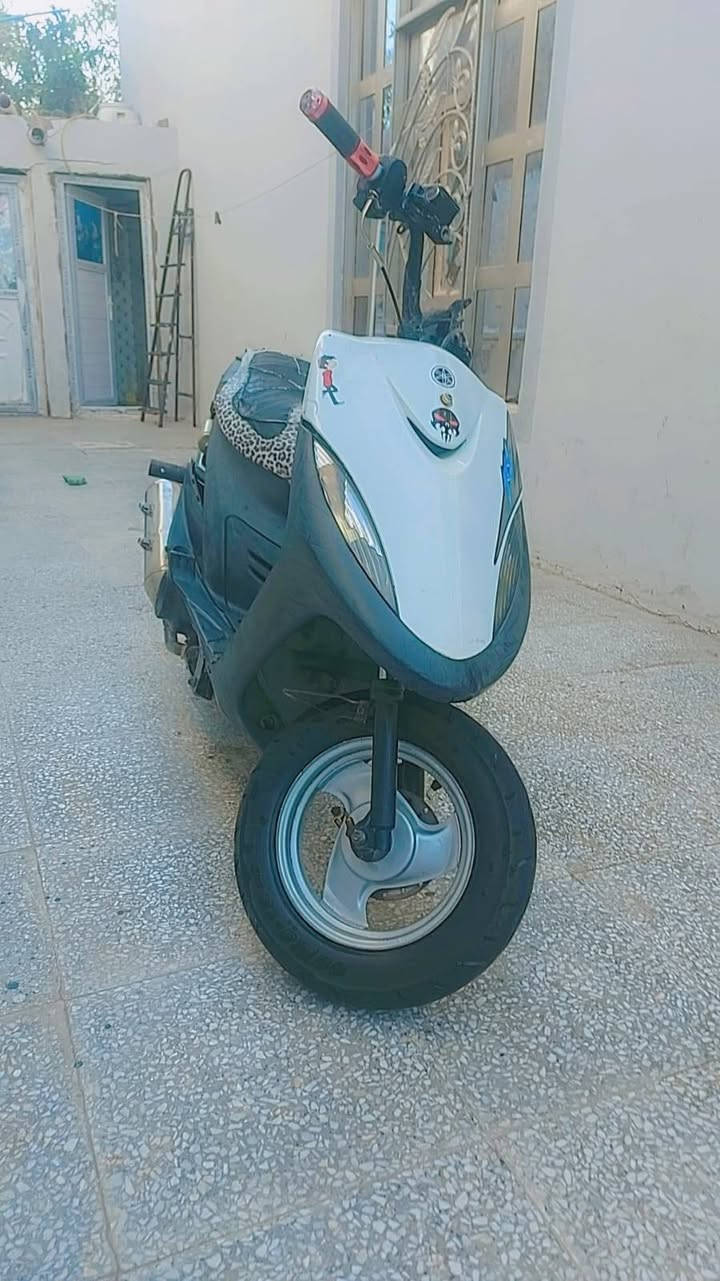 السلام عليكم ماكس نضيفه مكينه مفتوحه بس ولفات غراضه موجوده مراوس بفراشه أو اربعه كير


**إذا كنت صاحب هذا الإعلان وتريد حذفه لأي سبب، رجاءا أرسل رسالة إلى الدعم الفني**