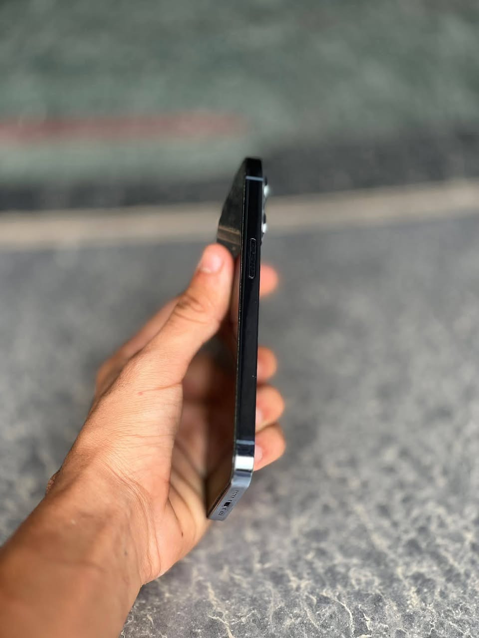 السلام عليكم ايفون 13برو ماكس 
ذاكره128
بطاريه84
مبدل شاشه درجه اولى ومبدل ضهر اصلي
للبيع السعر 450 بي مجال قليل.. العنوان كركوك دوميز
***********
