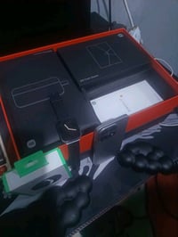 Infinix Watch S3 Plus الشاشة AMOLED قياس 2.13 إنج مقاومة ماء وغبار IP6...