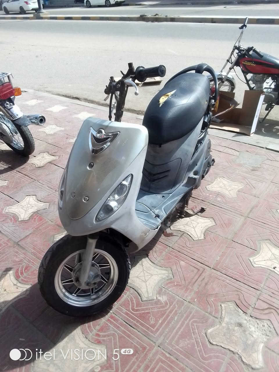 السلام عليكم شباب ماكس منغولي البيع 49بلاد برغي ما ملعوب بيه نكره سلف كهرباياته شغاله شلعه ومعدل كفراتها بلاد ختم واحد وكاله دراجه المكان نجف حي الميلاد الموشراي لا يراسل بروح الحسين


**إذا كنت صاحب هذا الإعلان وتريد حذفه لأي سبب، رجاءا أرسل رسالة إلى الدعم الفني**