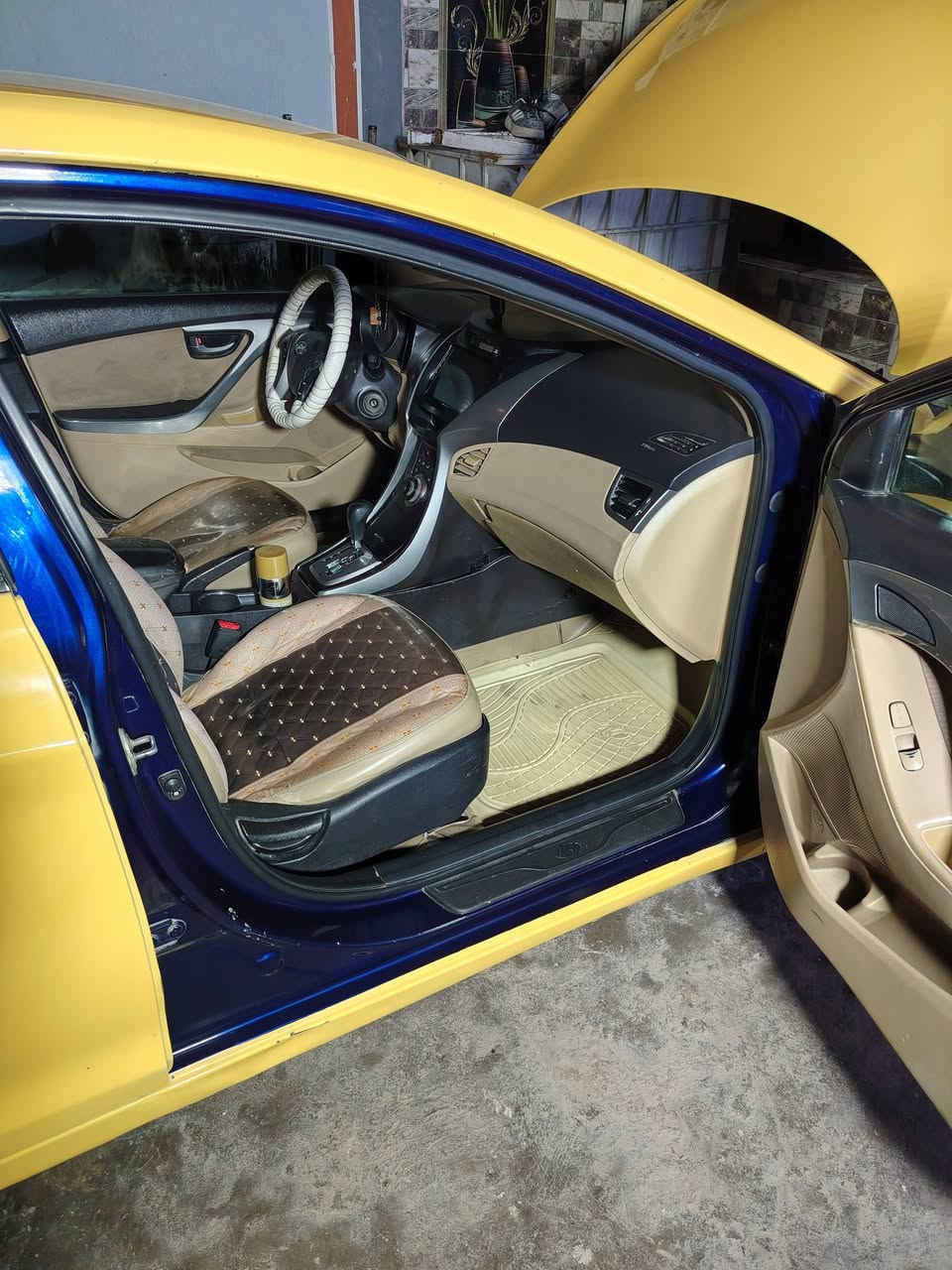 سلام عليكم انتره 2013 وارد أمريكي بدون حادث ضرره دعاميه أماميه فقط  لسياره صبغه وحده ما معيوده رقم بغداد مشروع وطني سياره بسمي  عنون بغداد جسر ديالى القديم ***********
