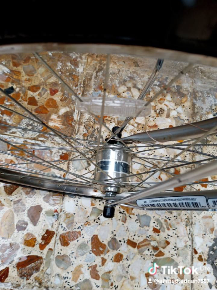 بايسكل للبيع  حساس بناتي اللون ازرق السعر 150
حجم ٢٧كير ٣نمرالف دينار***********
بوب.الشام.شارع.المشايخي
