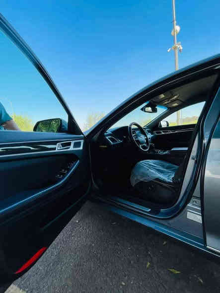 السلام عليكم
جنيسس 2016 g80 
حادثها جاملغ وبنيد كما موضح بالصور 
مواصفات عاديه مو فول 
بصمه
كشنات جلد / تدفئة 
فور ويل 
رقم بابل
السعر / 165 وبيها مجال 
*مكلف بالنشر*
للاستفسار التواصل / ***********
