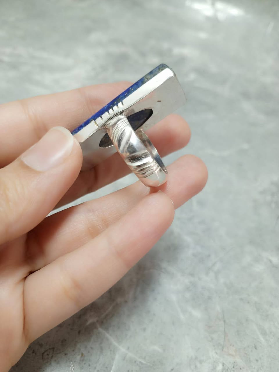 خاتم لازورد حجم كبير 4سانتيم فضه سعر65  ماعدي  توصيل


**إذا كنت صاحب هذا الإعلان وتريد حذفه لأي سبب، رجاءا أرسل رسالة إلى الدعم الفني**