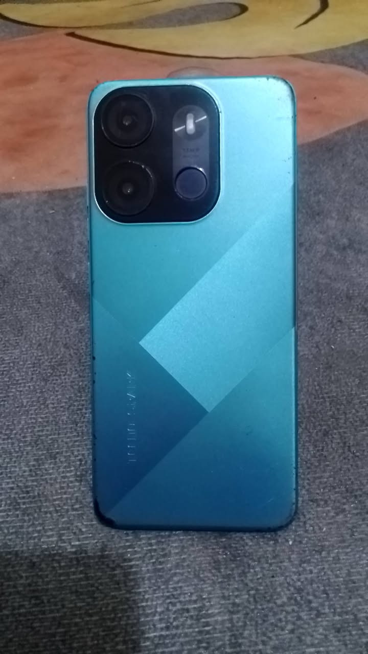 السلام عليكم للبيع موبايل تكنوسبارك كو2023مبدل شاشة
الذاكرة64السعر45العنوان بغداد مدينه الصدر ***********
