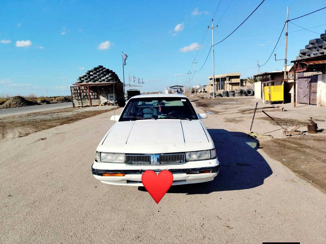 السلام عليكم
اولدز موبيل للبيع
موديل 1990
رقم الماني نينوى 
سنويه 2029 تحويل مباشر ثاني يوم 
مصبوغه عام للجماليه 
مكينه بها لاستيك ولف 
گير ممتاز 
كهربائيات كله شغاله 
باتري جديد 
تخم تاير
مكان السياره بابل 
السعر 30وبها مجال
الإتصال على الرقم ***********
