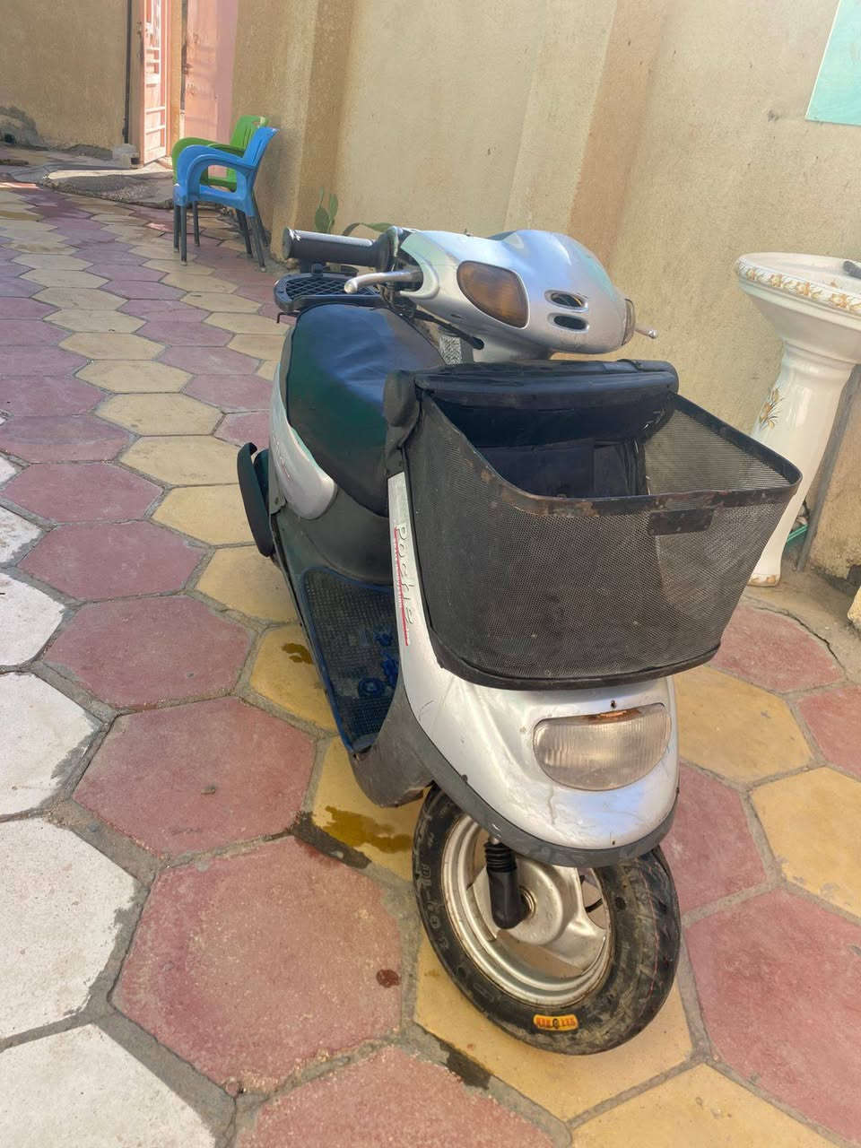 سلام عليكم دراجه منغوالي مفتوحه كهربائياته شغاله سعره 280وبيه مجال مكاني كربلاء  بدايت شبانات رقم ***********
