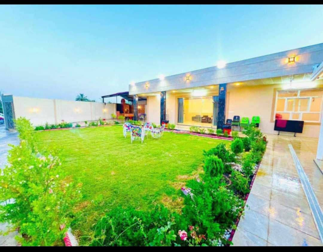 بسم الله الرحمن الرحيم
على بركة الله نعلن افتتاح الحجوزات في مجموعة مزارع الروان
مزرعة الروان للايجار اليومي في صلاح الدين بلد .🌳🌳
-محتويات المزرعه 
🔹مسبح كبير  🏊‍♂️🏊‍♂️
🔹مسبح للاطفال 🏊‍♂️
🔹حديقة كبيرة 🏕️🏕️
🔹صالة كبيرة  🫠🫠
🔹غرف نوم عدد 2🫠
🔹 مطبخ مجهز بالكامل 🍽️🍽️
🔹صحيات غربي + شرقي 
🔹كراج داخلي للسيارات 🚘🚘
🔹كهرباء وطني ومولد 24 ساعة 🕰️ 
🔹انترنيت مفتوح 🛜
🔹ادوات شوي كاملةللحجز و الاستفسار الاتصال على الرقم التالي:
*********** يوجد واتساب
