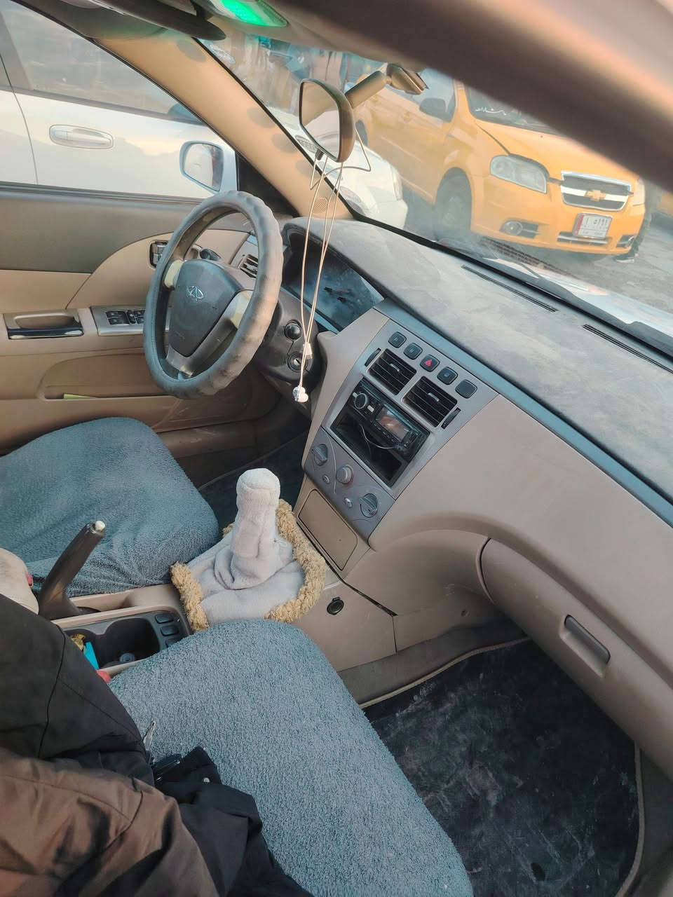 شيري @5 موديل2013
بي باب صبغ وجملغ تعديل بارد
سنويه بسمي جديد دفتر بنزين بي
محرك كير بل شرط
مكان كركوك ***********
