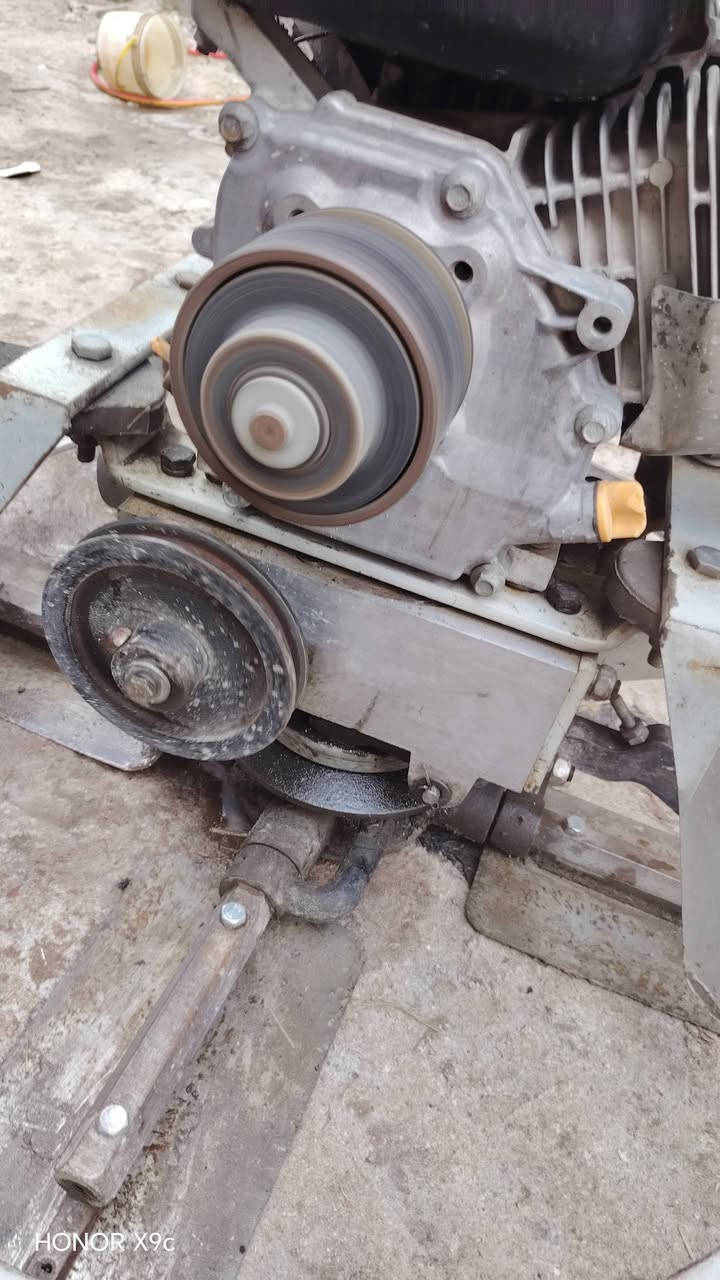 ساقولة بيت الوادي، باب. اول، للبيع السعر ٣٥٠وبيها مجال الموقعها بغداد الشعب الاستفسار *********** السيد
