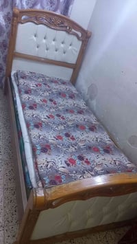 سرير • للبيع