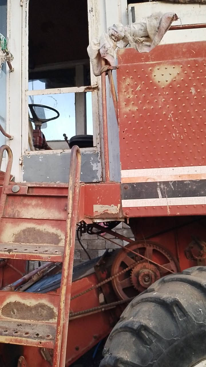 للبيع دراسة لافرده موديل 85 رقم واسط كير ومحرك مامفتوحات دراسة مال جناي السعر 50ورقة ***********
