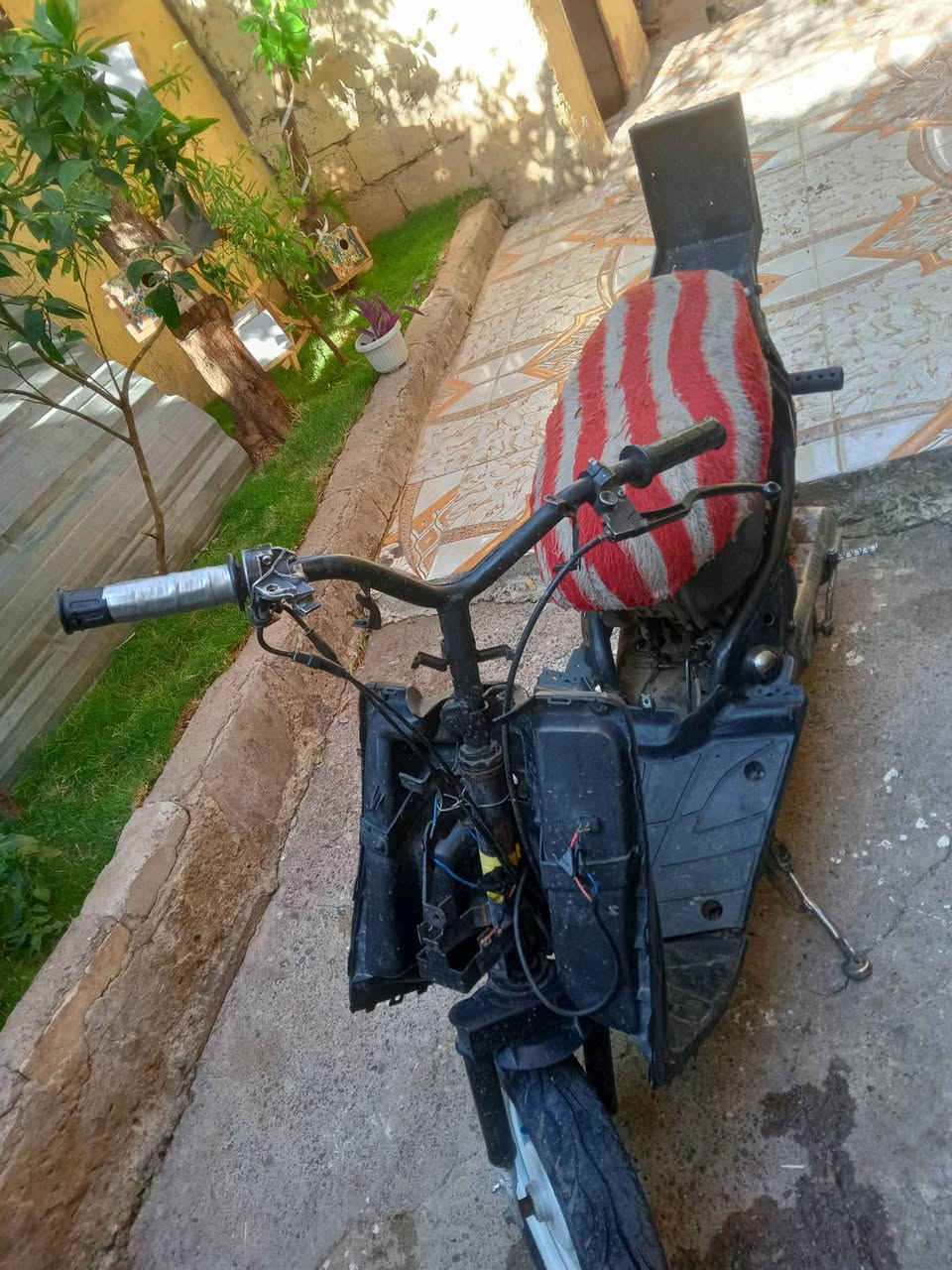 نحلا للبيع كزوز رياضي سعر 150 وبيها مجال شراي يجي خاص مكاني ايسر حي عدن


**إذا كنت صاحب هذا الإعلان وتريد حذفه لأي سبب، رجاءا أرسل رسالة إلى الدعم الفني**