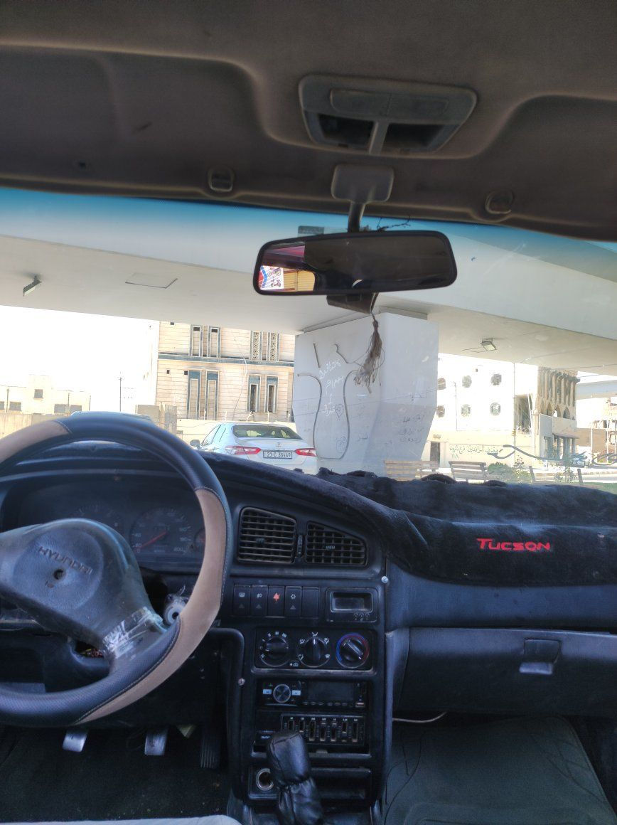 النترا 1995 شعندك مراوس كير اوتوماتيك نزل السعر انتصل 
كير محرك شرط 
صدر زين تايرات زينه 
رقم الماني 
مكاني تكريت / البوعجيل 
رقم الهاتف ***********

