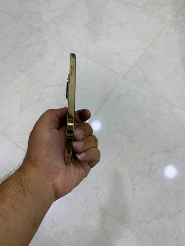 للبيع ايفون 13 برو ماكس ذاكرته 256كيكه جهاز لوك شخط مابي كاميراته فول فقط شاشه مبدل اصلي شرط 120 هرتز فيس ايدي شغال شرط حاسبه بطاريه بلادي 81 شرط مايصرف شحن نمودج M أمريكي سعر 550 وبي مجال خاص او اتصل *********** مكاني كركوك
