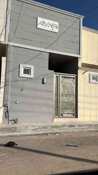 للبيع بيت 50 متر طابق واحد 
موأثث كامل مابي نقص

العنوان كربلاء مجمع الابداع 

شارع الرابط  قرب علوه كربلاء 

يصلح سكن او حسينيه

سند 25 طابو زراعي 

السعر 36 مليون مع الاثاث 

للاستفسار ***********6
