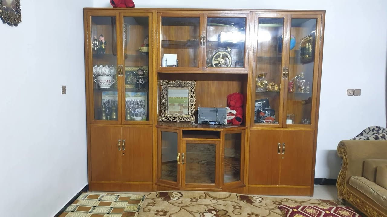 الاثاث للبيع نضافه 90٪ لغرض الانتقال


**إذا كنت صاحب هذا الإعلان وتريد حذفه لأي سبب، رجاءا أرسل رسالة إلى الدعم الفني**