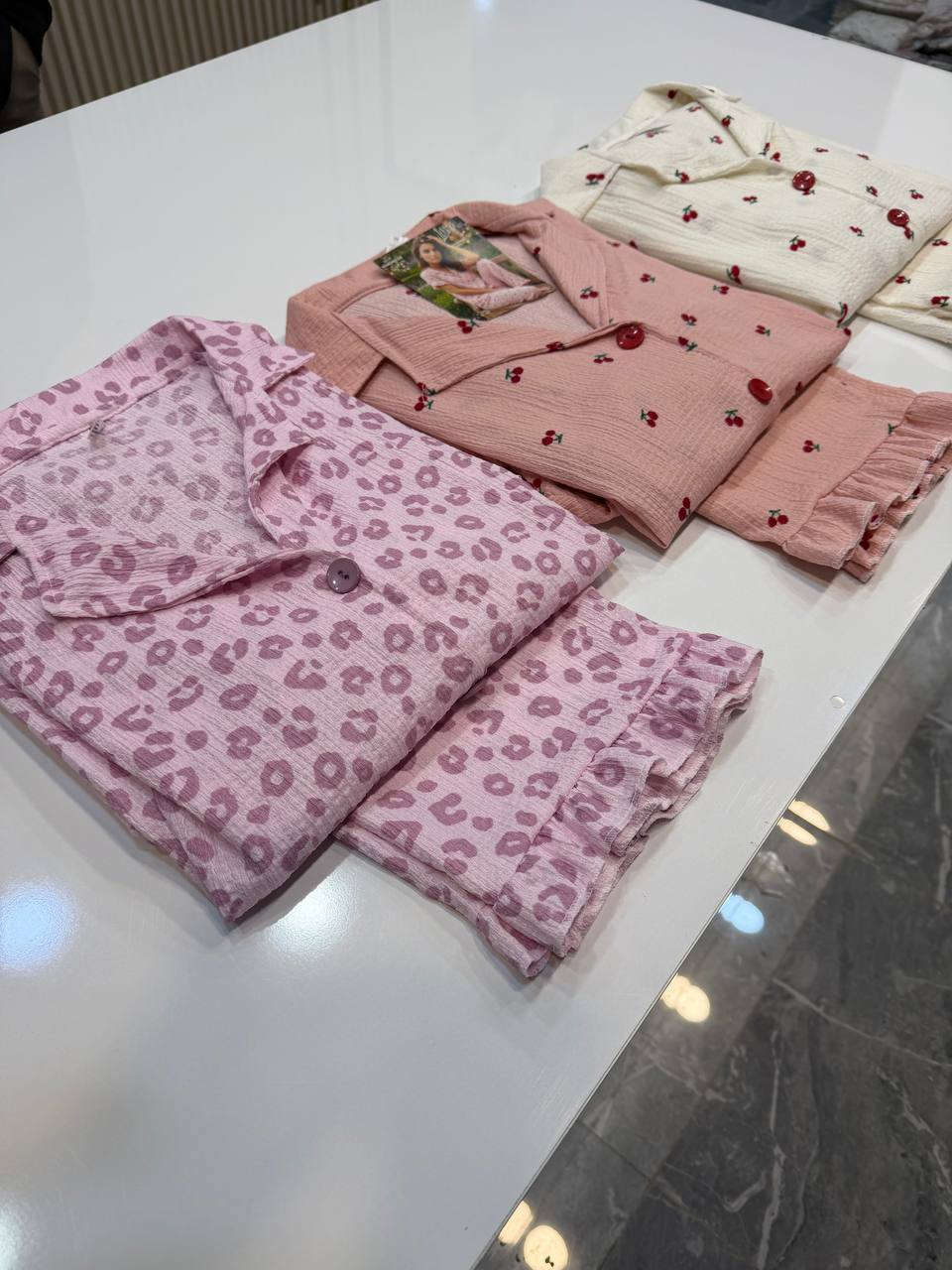 وصل جديد 
M.L.XL.XXL
سعر 147 الف 
الدرزن 3 نقشه


**إذا كنت صاحب هذا الإعلان وتريد حذفه لأي سبب، رجاءا أرسل رسالة إلى الدعم الفني**