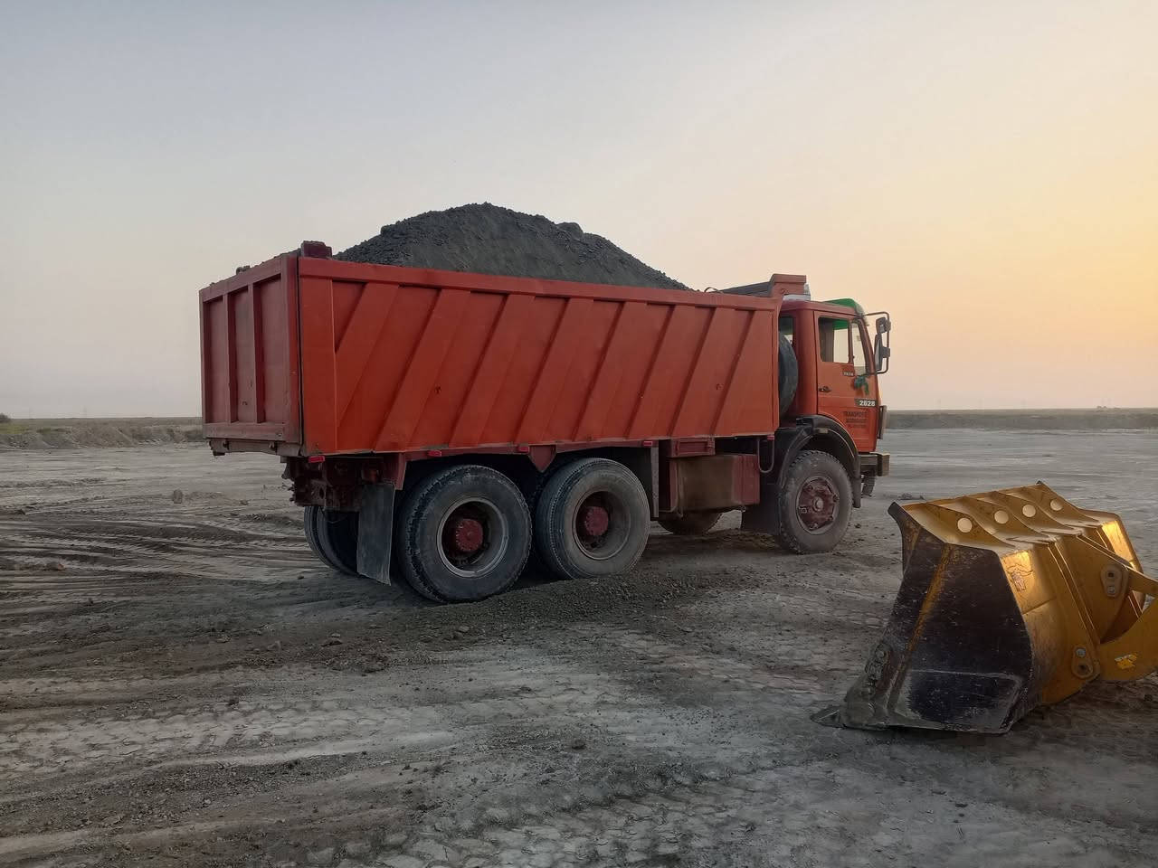 البي لل بيع مديل 80 مكينه 130محسن كير 130
مجموعه نص جي اف بربرن جبير رباط عدل 
سيارا مكفوله كفاله عامه كير وكينه وشاصي 
ما متواجد عل فيس    ***********
