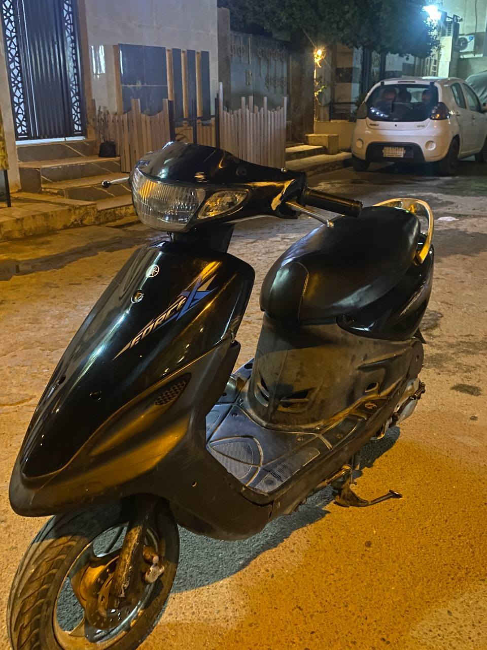 المواصفات /
دراجه حلوه نظيفه مكينه ناعمه شلعه ومعدل قويه كفرات كامله ونظيفه الدراجه نقصها كهربائيات شغاله نكره هندر مكاني الحريه
 السعر 275 وبيها مجال حك الجية 
الرقم  ***********
