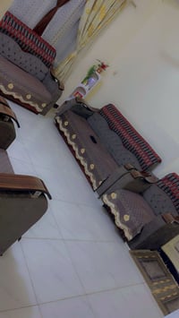 كنب • نضيف • قطعة وحدة