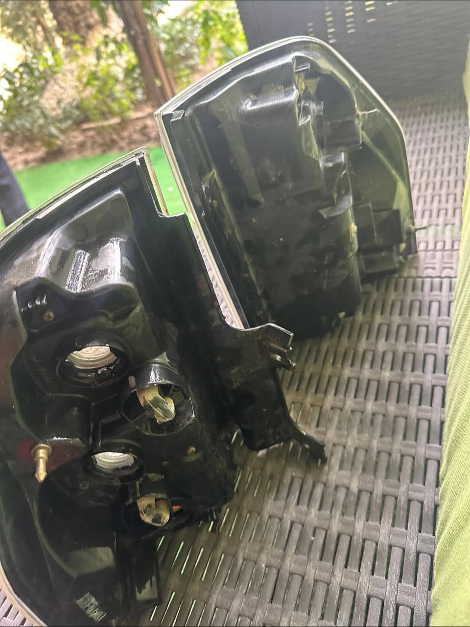 السلام عليكم بك لايت باجيرو يرهم من 2008 الى 2020 زوج 
مستخدم اصلي السعر 50الف للاتصال
 ***********
