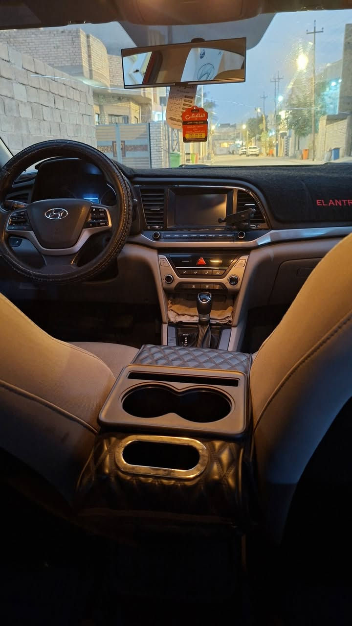 موديل ٢٠١٨ انبار
معوقين وحاليا حره 
كير +محرك+جديد
كفاله عامه كلين 
محرك 2000 دوش 
ضررها امريكي 
فقط دعاميه اماميه بدون دواخل خلاص 
تحويل مباشر 
سياره مال بيت نظافه فول ومتعوب عليها
مكاني الفلوجه 
تواصل فقط اتصال
***********
السعر١٢٧$وبي مجال شي بسيط
