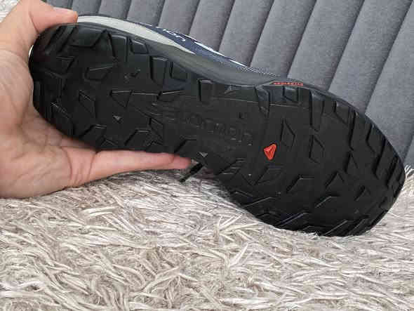 بالەی ئەوڕۆپی مارکەی سەلەمۆن سالیبا دژە ئاوو..salamon-saliba -waterproof..contacrip.دژە خلیسک..قیاس ٤٢..٢٦.٥  سم ..حذاء باله اوربى ماركه سلمون ساليبا ضد الماء قياس ٤٢.طول القدم ٢٦.٥ سم.النضافة ٩٩/١٠٠ ..يوجد توصيل للجميع المحافظات *********** 📱
