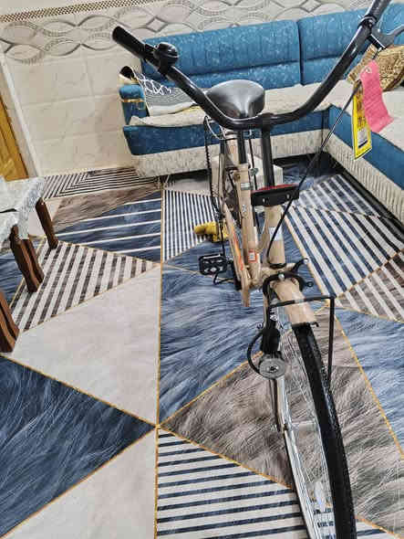 بايسكل للبيع لون🤎
شخط مابي🤎

صارلي شهر من منزله من كرار ابو نقش

مديل2022🤎

سعر190🫆

تواصل خاص او واتساب***********❤️‍🔥
